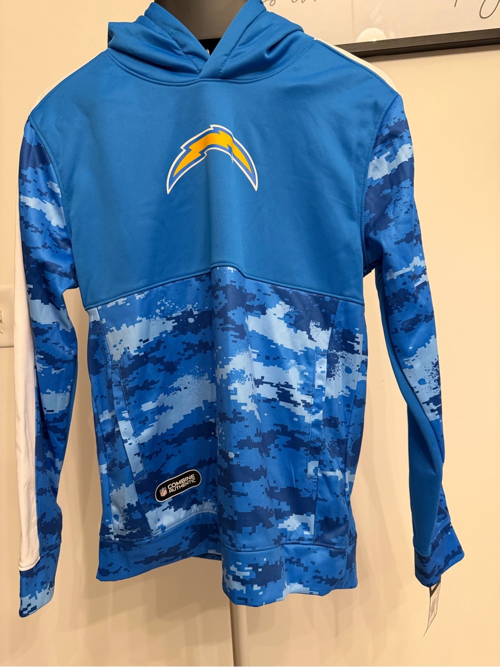 Los Angeles Chargers Youth Hoodie Sweatshirt -Large (14/16)- Blue/White Camo